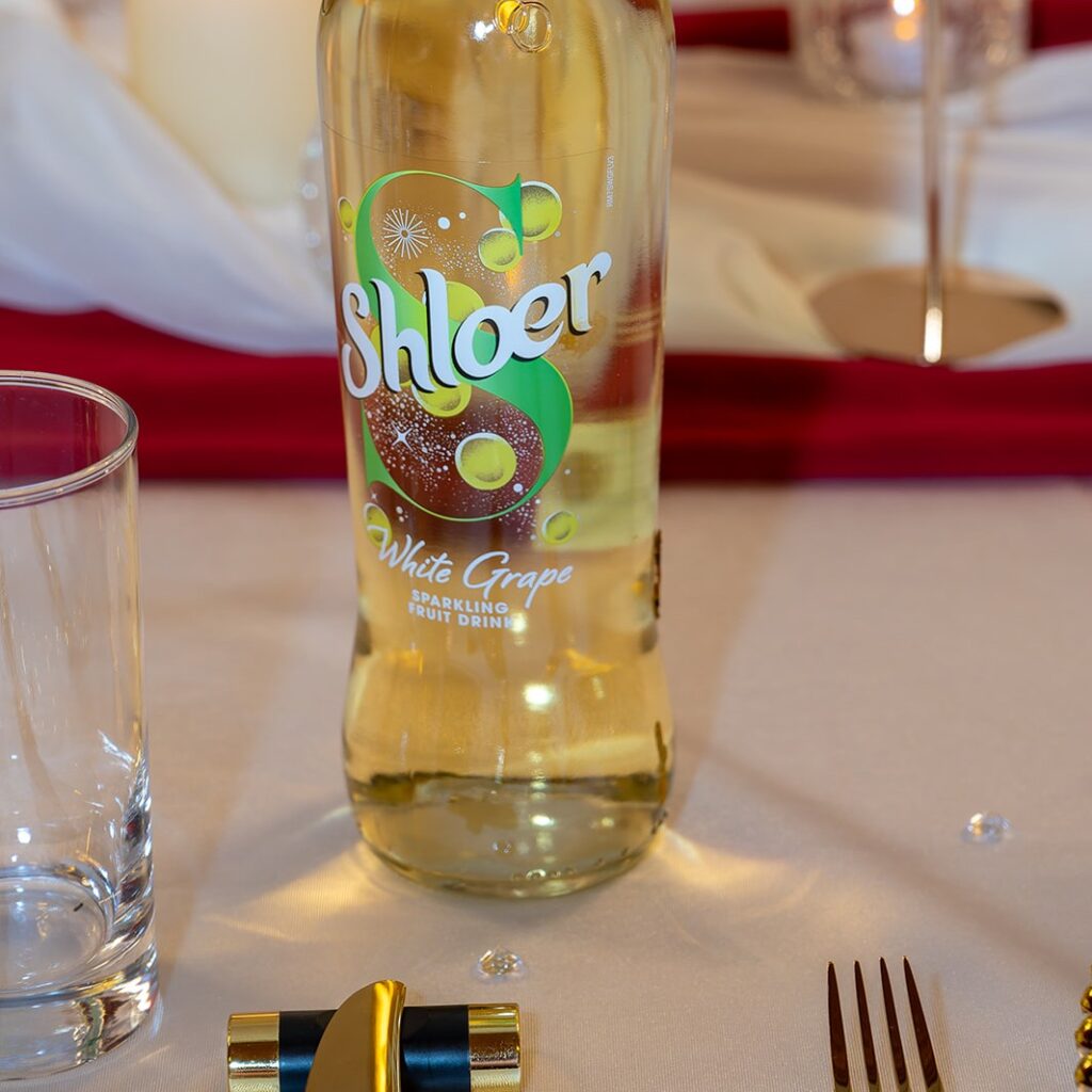 Accessories to dress it yourself for personalising your Look.