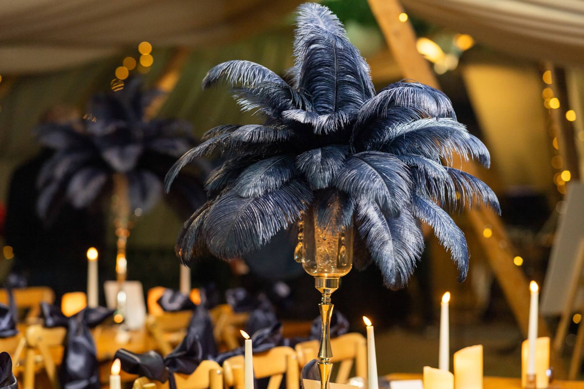 Navy Blue Feather Centrepiece – Sophisticated and Striking Table Styling - Image 5