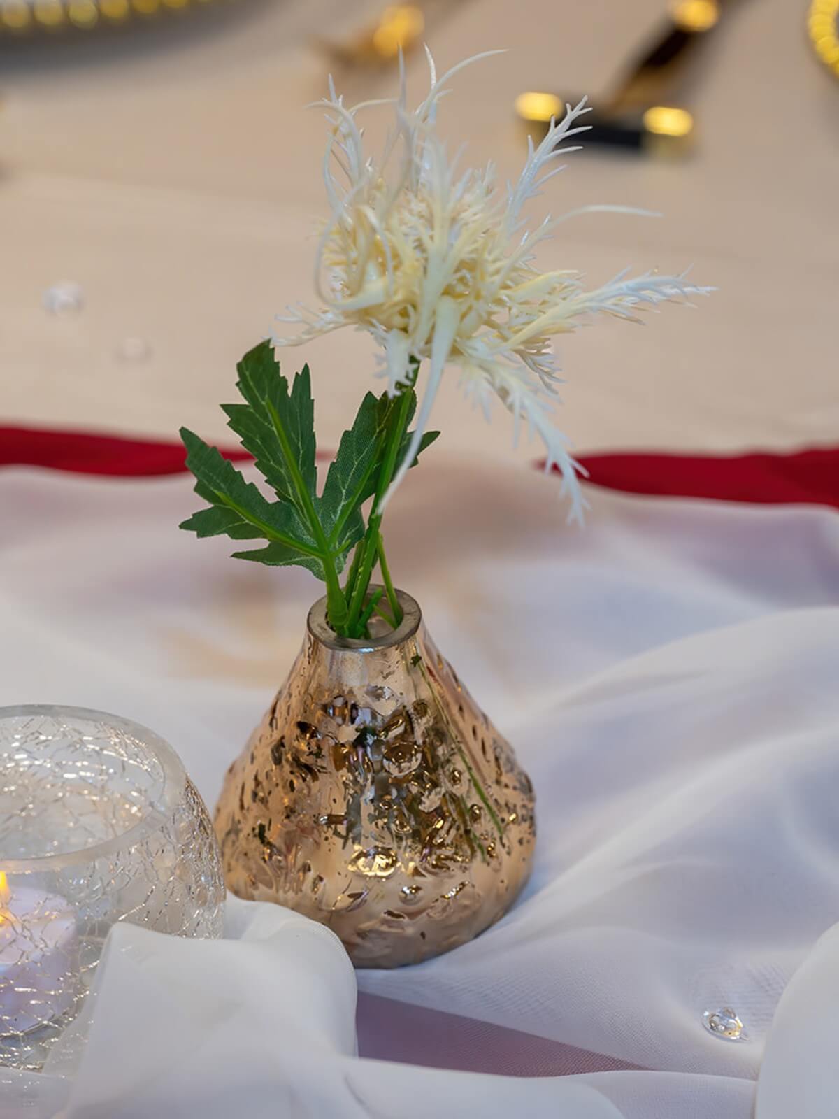 Mercury Gold Vase – Elegant Vintage Style for Floral Displays - Image 3