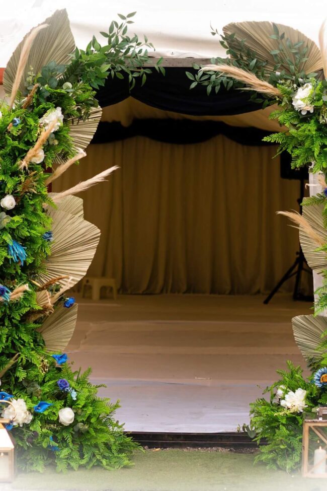 MoonGate Arch for Hire - 2 split frame Arches