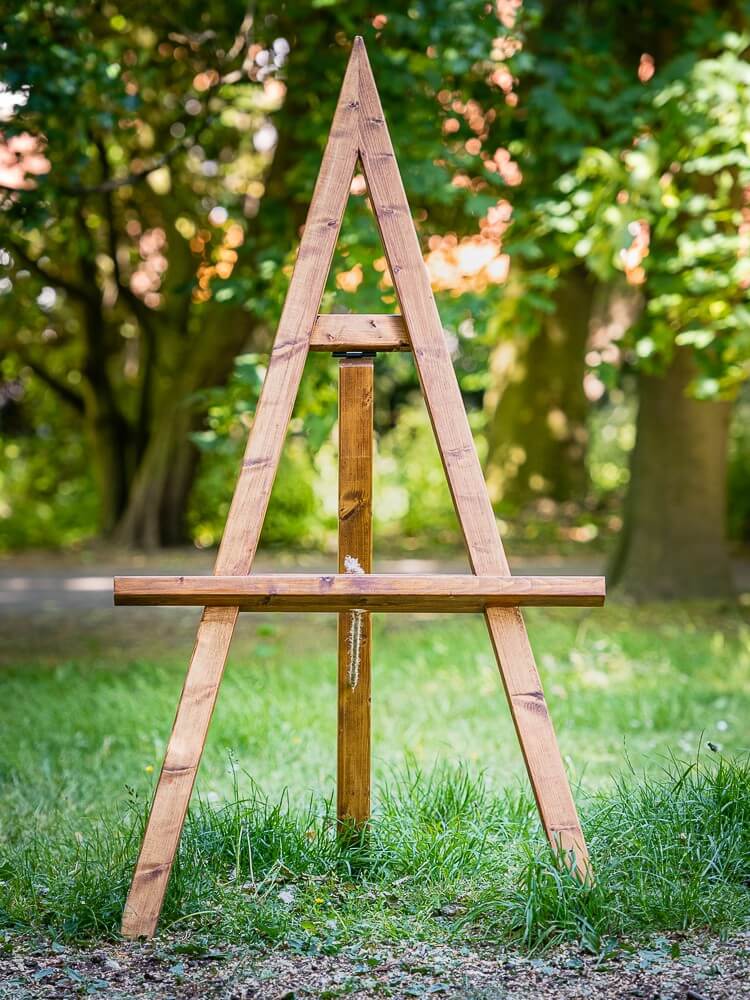 wooden easel display stand for hire