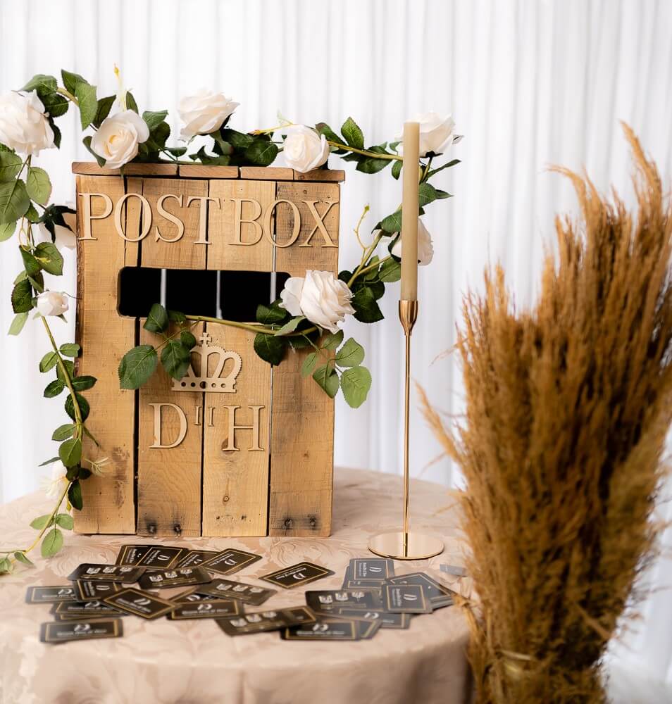 Hire a wedding post box for a tidy cards and gifts table display