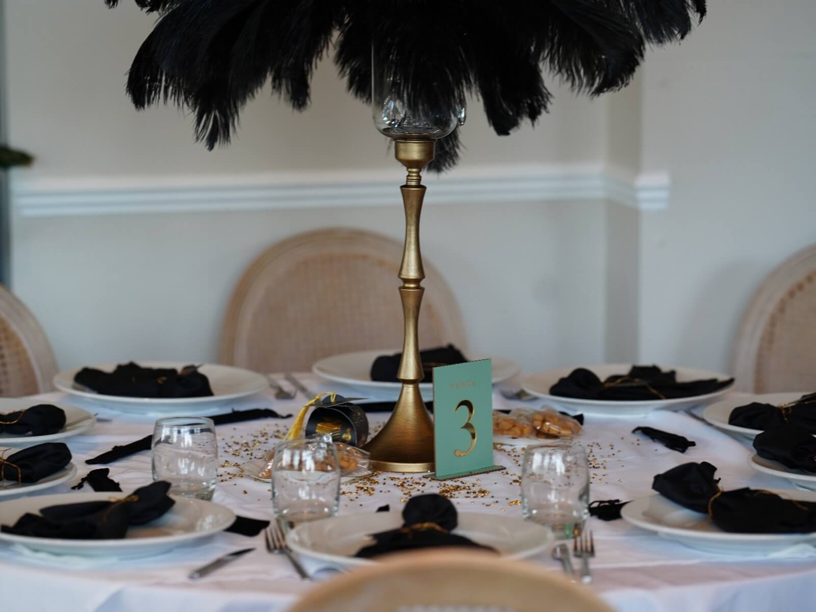 Black Feather Centrepiece – Elegant & Dramatic Event Decor - Image 6