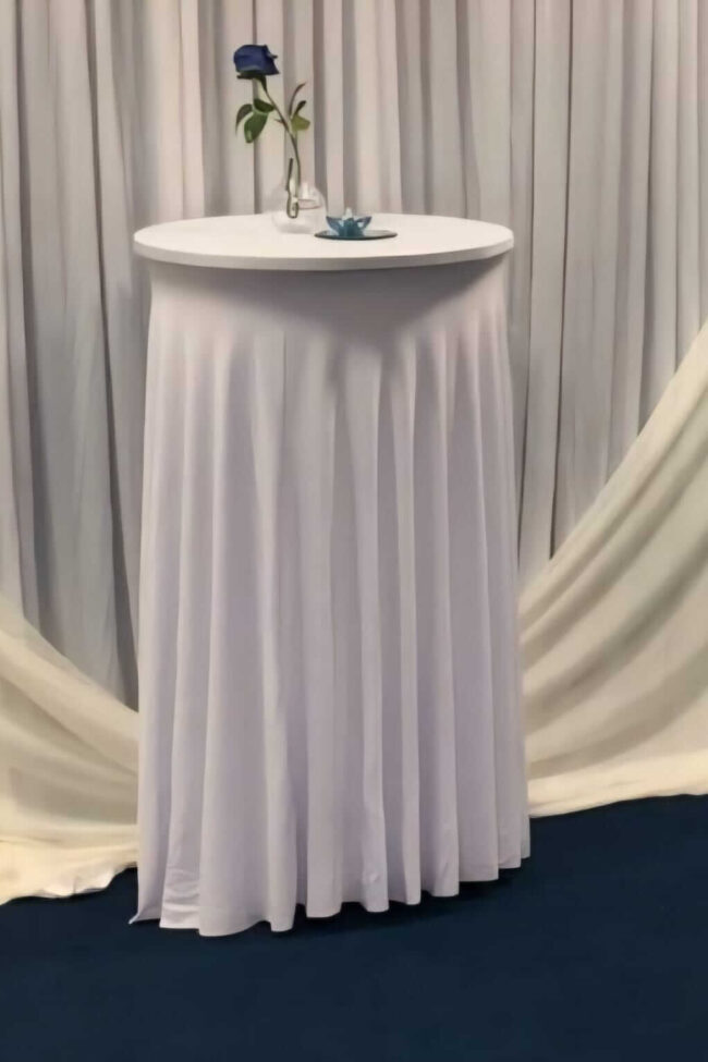 Poseur table cloth in white for 60cm cocktail table
