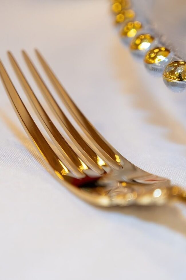 Hire Elegant Dessert Knives for Weddings and Events