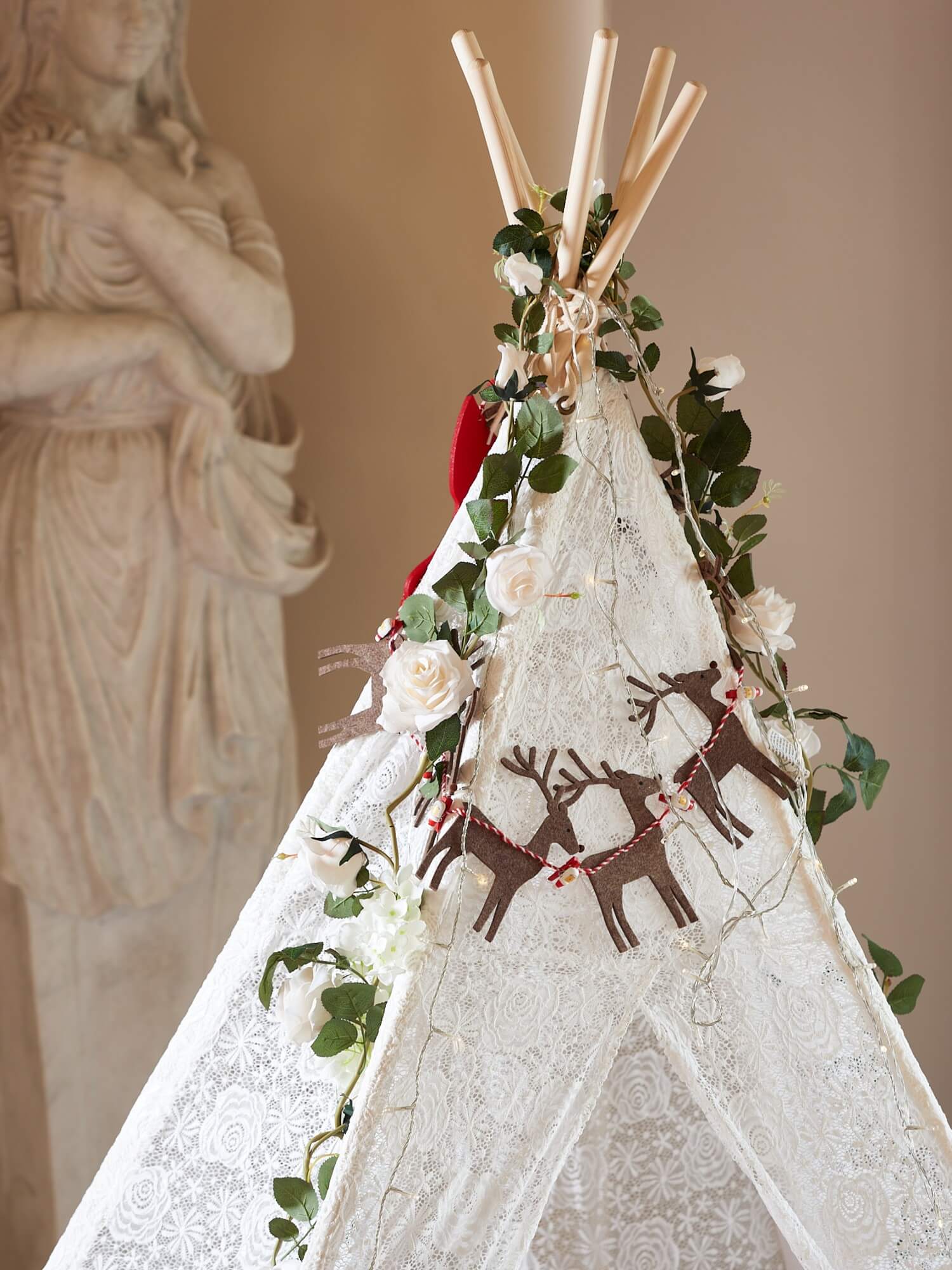 Lace-Draped Tipi Arch Tent for Elegant Event Styling - Image 4