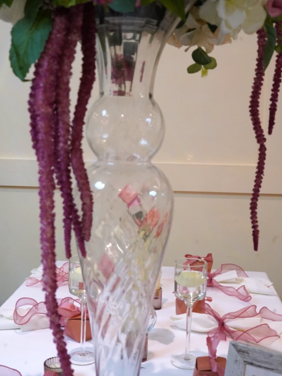 Large Glass Vases for Hire - Image 3