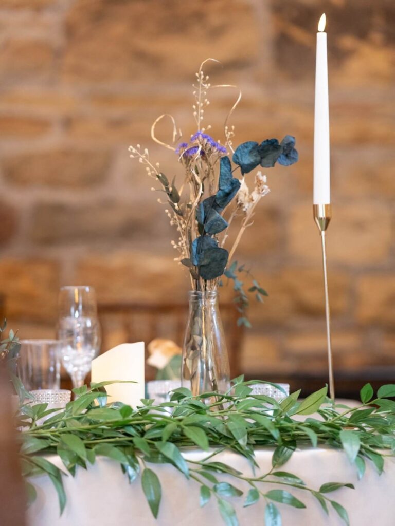 Rustic table décor greenery garland