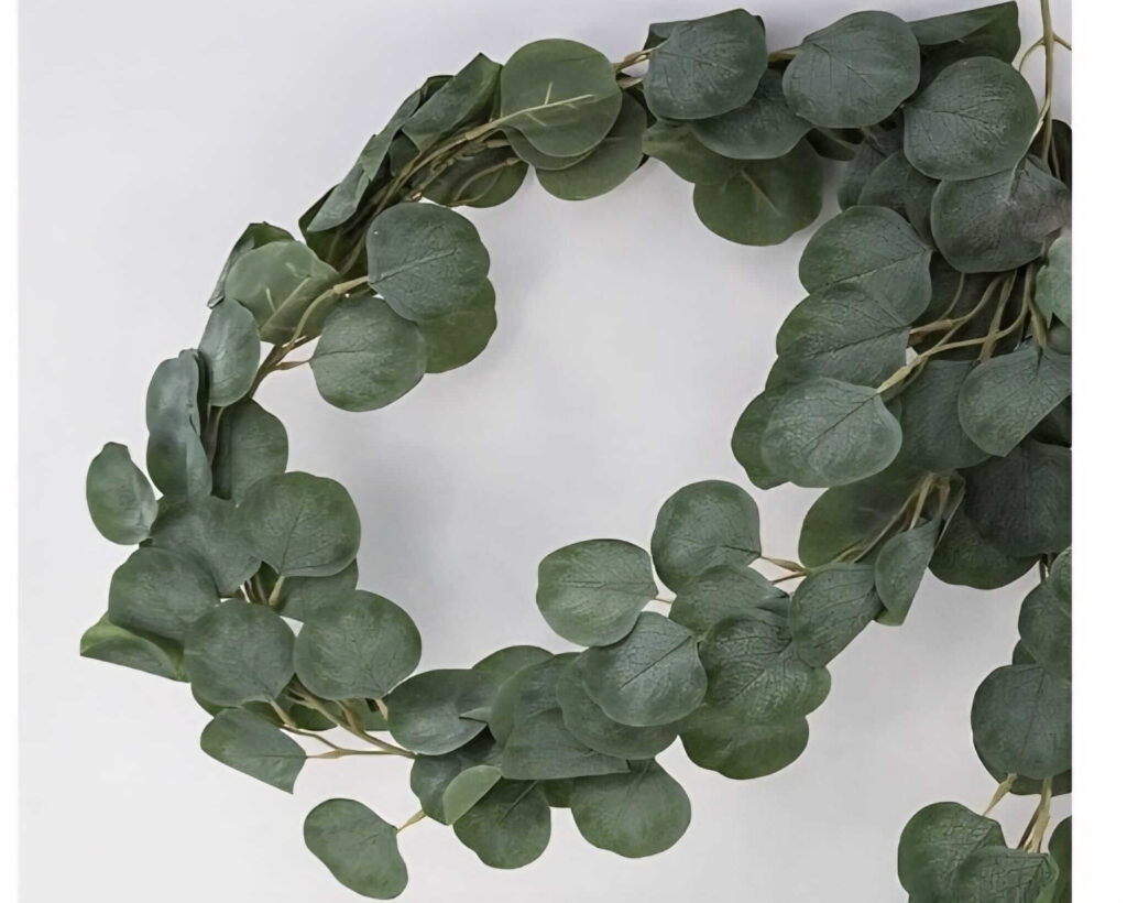 Artificial eucalyptus garland with rounded green leaves